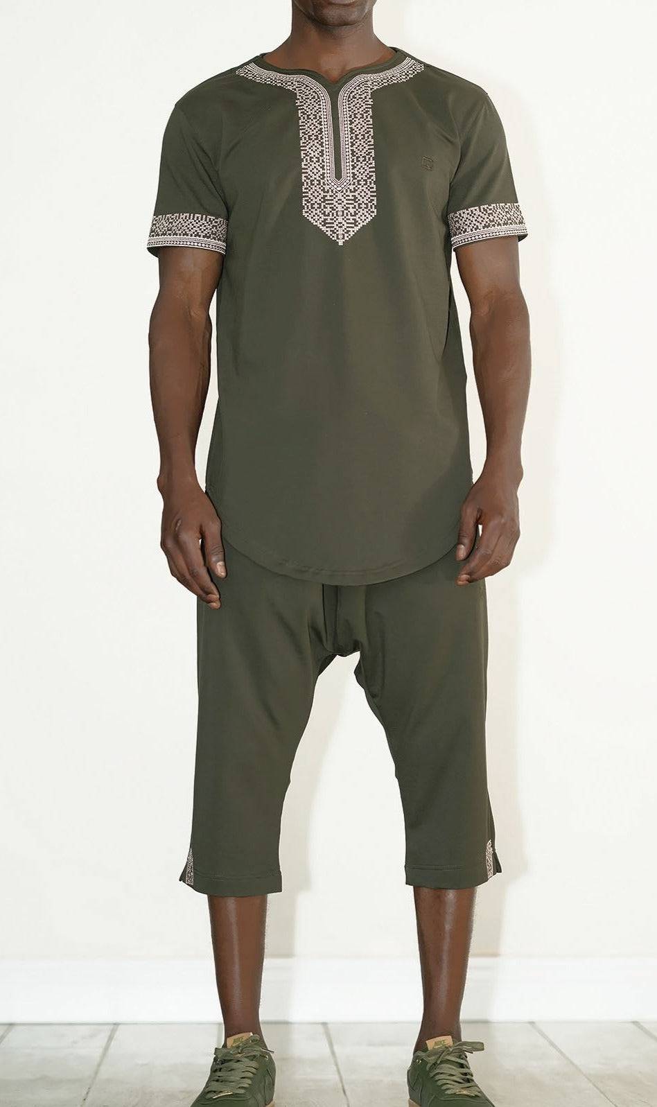 QABA’IL AWQAS Khaki matching short-sleeve top and shorts
