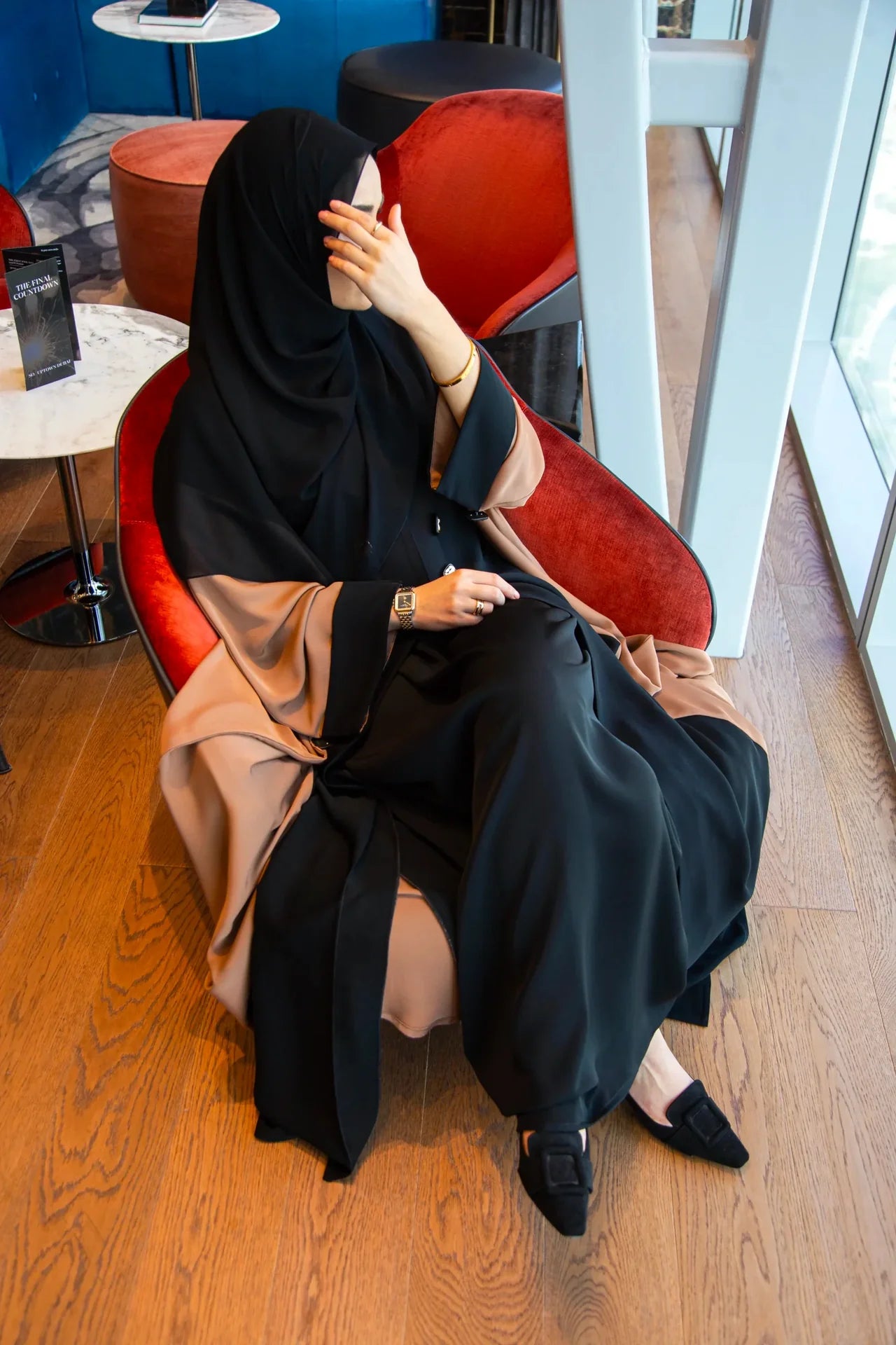 EYANA In Mocha and Black