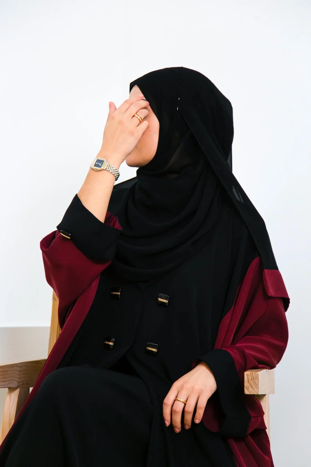 EYANA In Maroon and Black