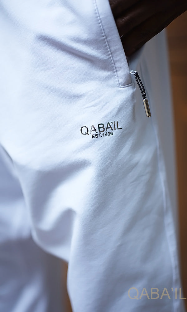 QL DELTA Kamisuit Two-tone Hooded Set in White and Grey