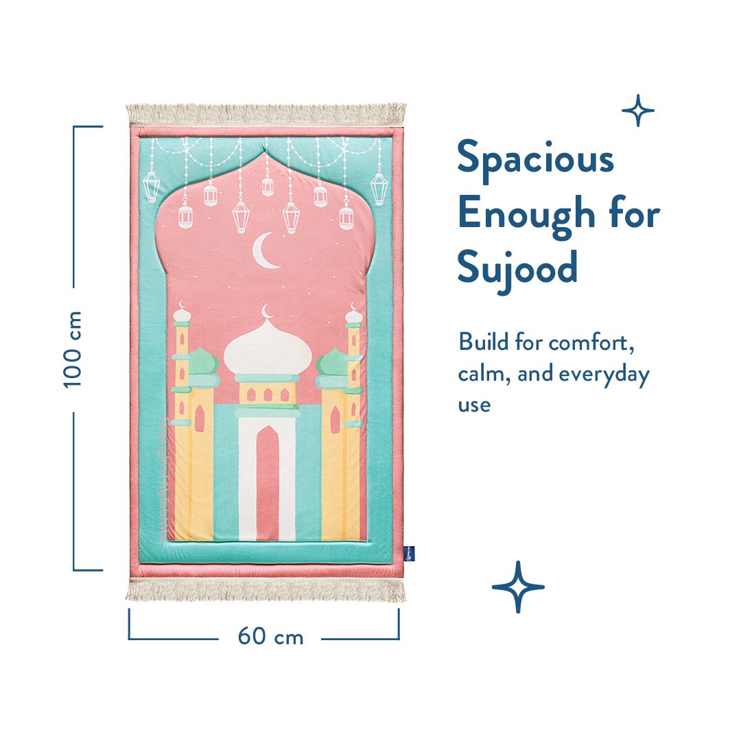 Tapis de prière rembourré pour enfants avec motif Mosquée de Mumbai rose par Urban Rugs UK | Un magnifique cadeau de Ramadan et d’Aïd pour vos proches