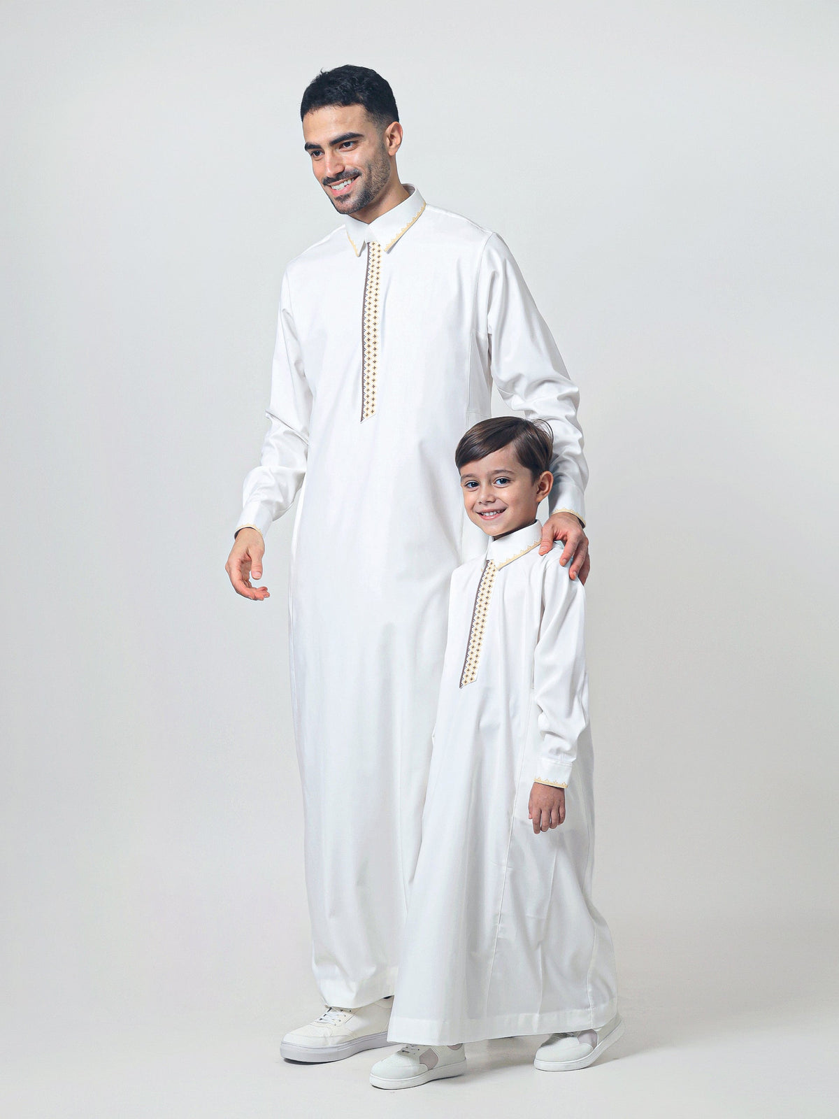 Adult Thobe 302 Off White