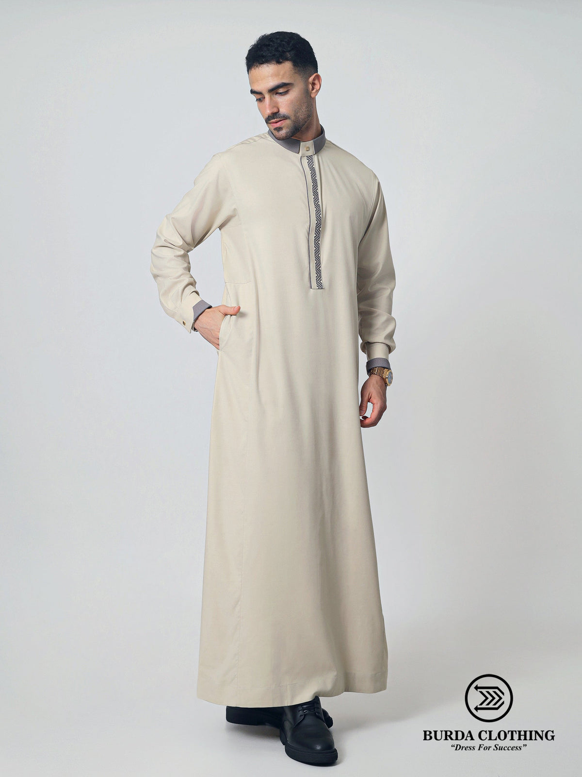 Adult Thobe 312 Gold