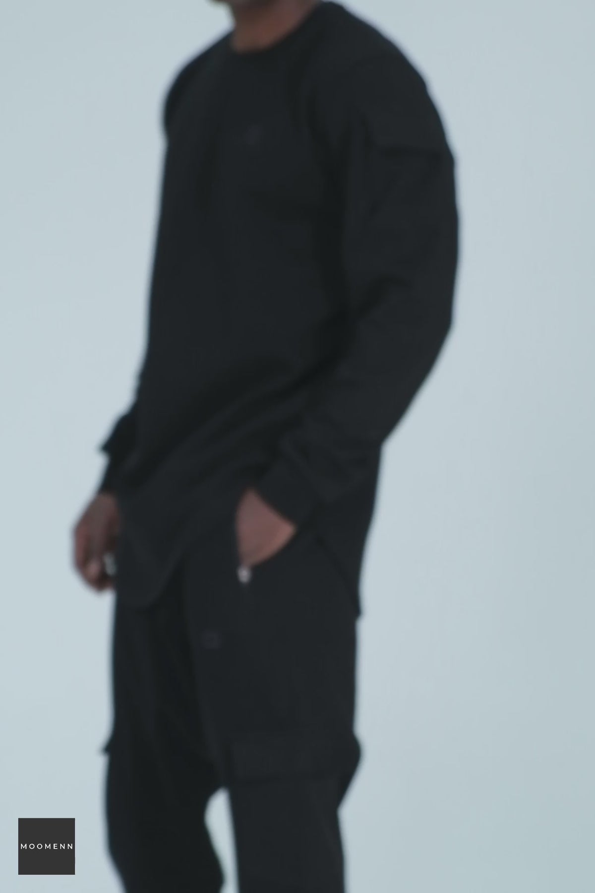 Load video: QL Sniper Set Cargo Joggers and Longline Top in Black