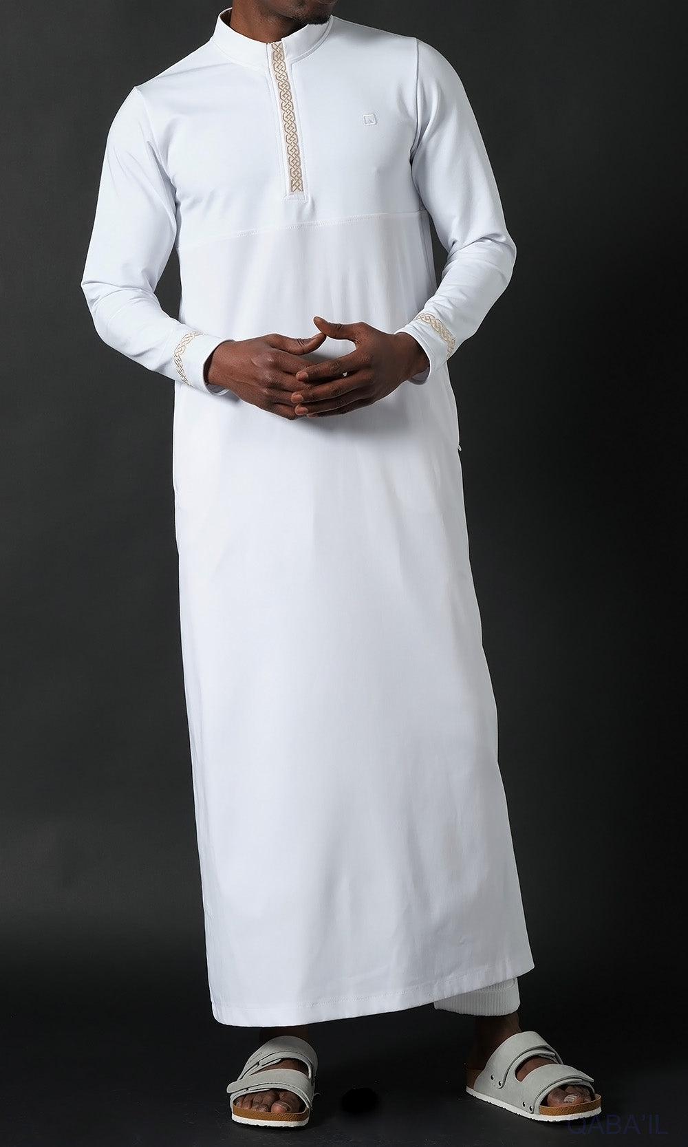 QL Qamis Prestige II in White