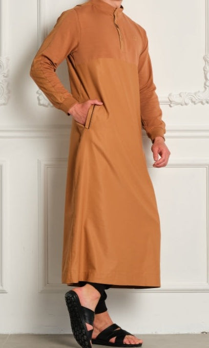  QL SUBTIL Long Kamisweat Active Thobe in Camel and Cacao - QABA'IL,