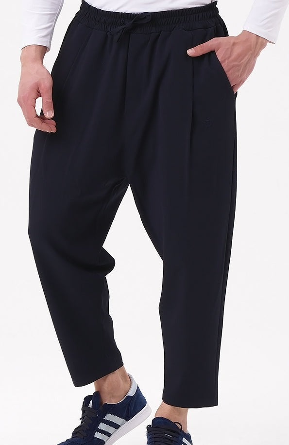QL CLASSIK Relaxed Fit Cropped Trousers in Midnight Blue - MOOMENN
