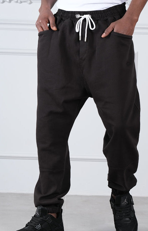 QL Relaxed Cotton STRETCH Cuffed Trousers in Black | MOOMENN