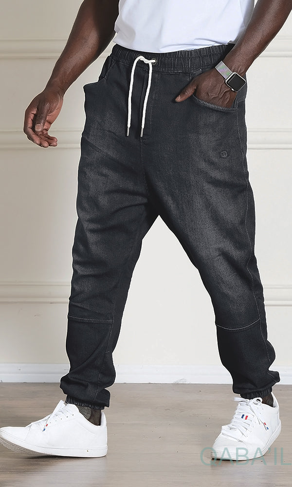  QL Relaxed Fit Stretch Cuffed Jeans in Washed Black - QABA'IL,