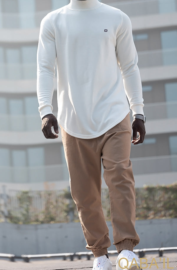 QL Longline High Collar Sweatshirt in White - MOOMENN